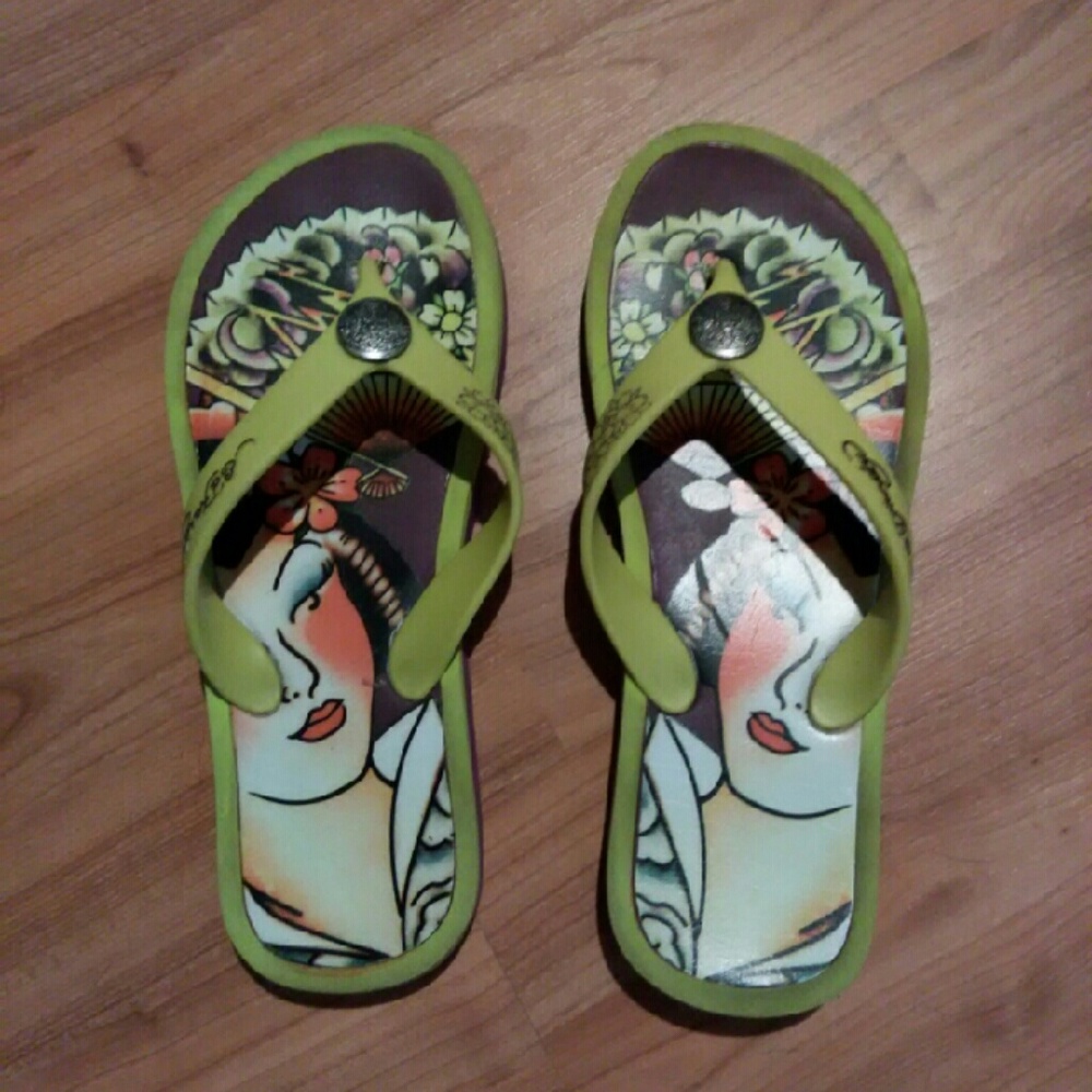 COPY - Ed Hardy Geisha Flip Flops